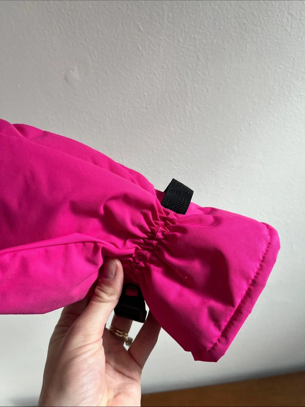 Official Dunkin' Donuts 2026 Pink Iced Coffee Mitten Left Glove - Limited Merch